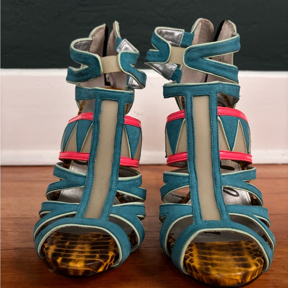 Sam Edelman Stylish Multi-Color Strappy Heels - Picture 2 of 5